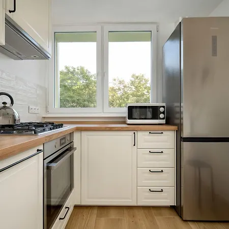 Blue Two Bedroom In With Desk, Bathtub And Balcony By Renters Apartament